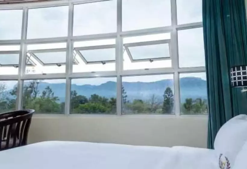 هتل Mbale Courts View