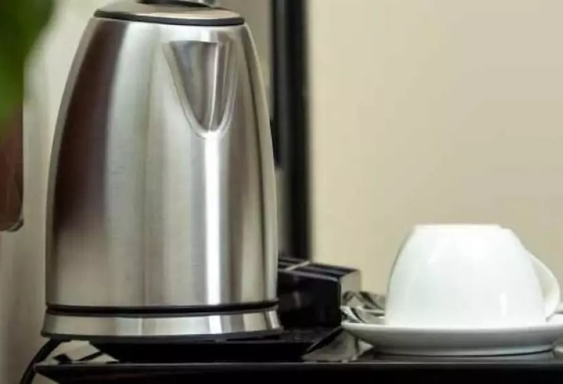 هتل Mbale Courts View