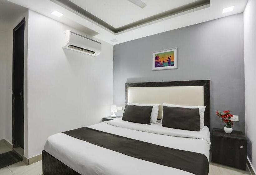 ホテル Fabexpress The Arrow