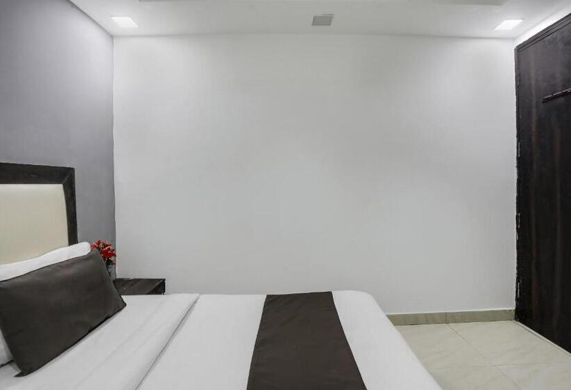 ホテル Fabexpress The Arrow