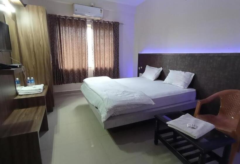 Hotel Staymaker Shubhodaya Lodge