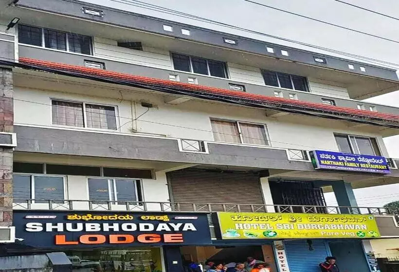 Hotelli Staymaker Shubhodaya Lodge