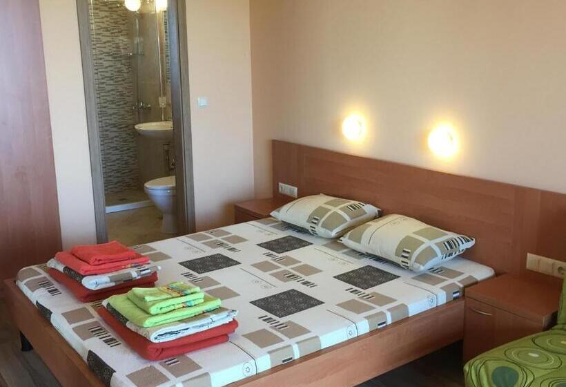 Majatalo къща за гости каланджа 2