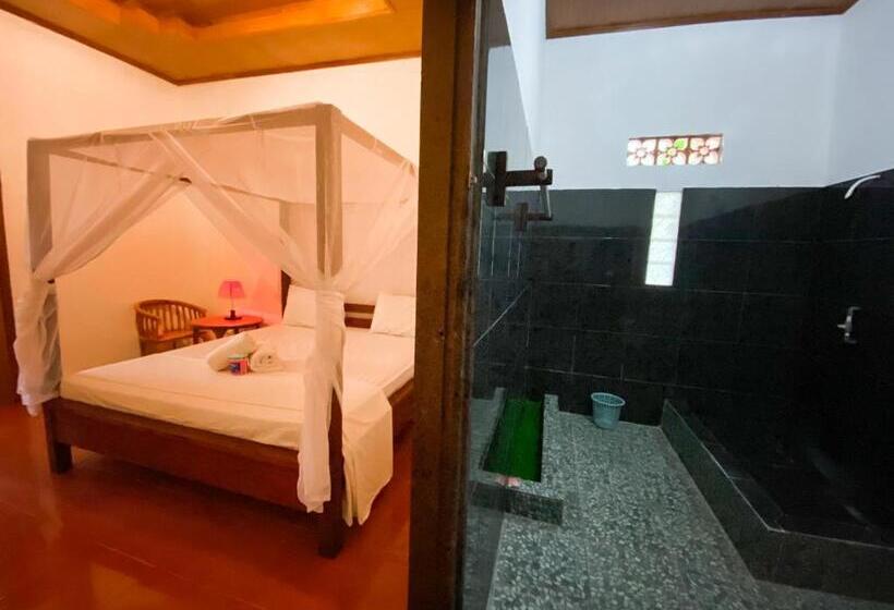 ペンション Gili Spoy Spoy