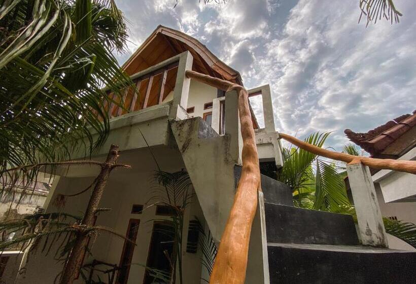 ペンション Gili Spoy Spoy