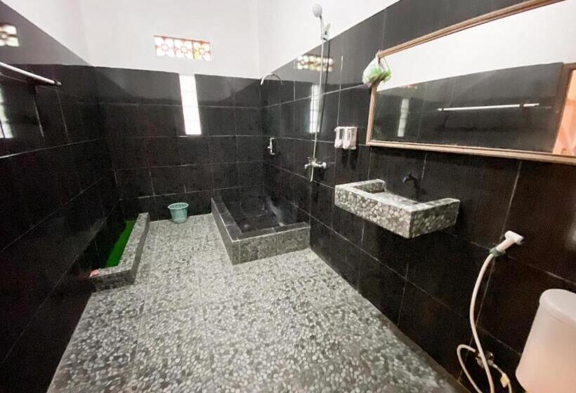 ペンション Gili Spoy Spoy