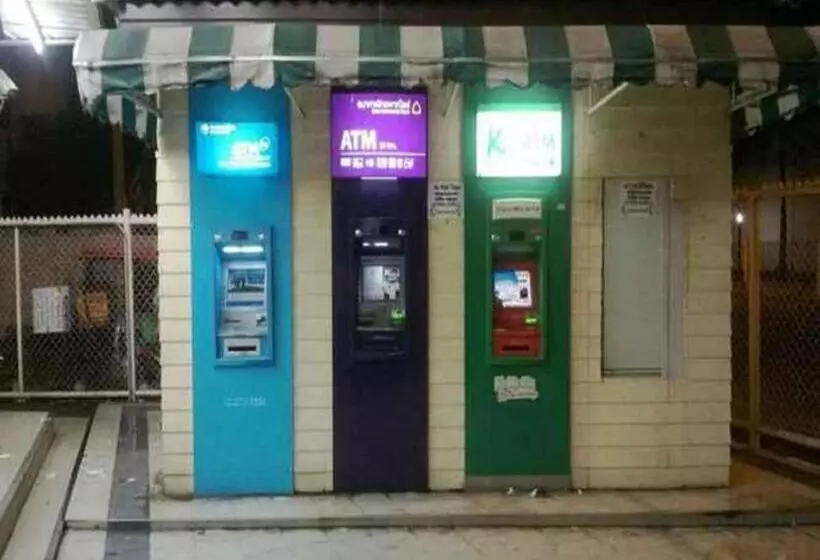 ペンション Room In Apartment   T8 Guest House Don Mueang Challenger