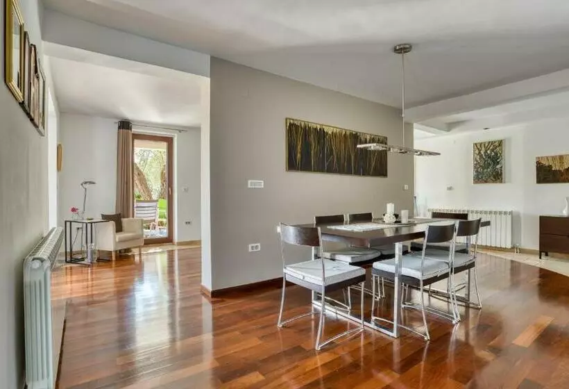 Apartman Marija Lux