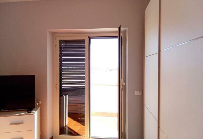 Appartamento Luminosissimo Con Vista Panoramica