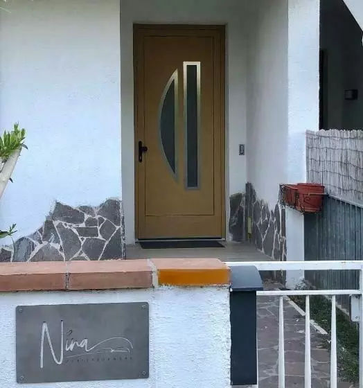 Aamiaismajoitus (B&B) Nina