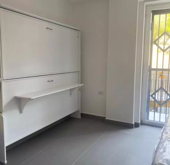 Aamiaismajoitus (B&B) Porta Saracena Rooms