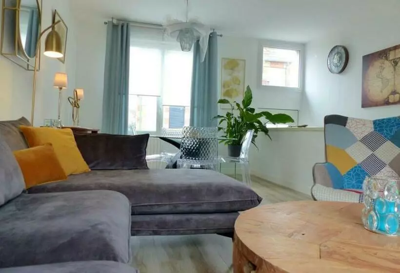 Gîte Moulins, 4 Pièces, 6 Personnes   Fr 1 489 390