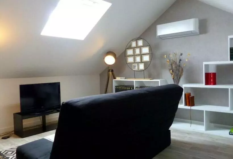 Gîte Moulins, 4 Pièces, 6 Personnes   Fr 1 489 390