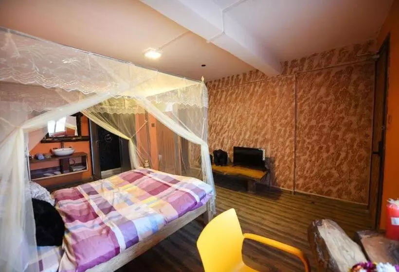 هتل African Tribe Suites