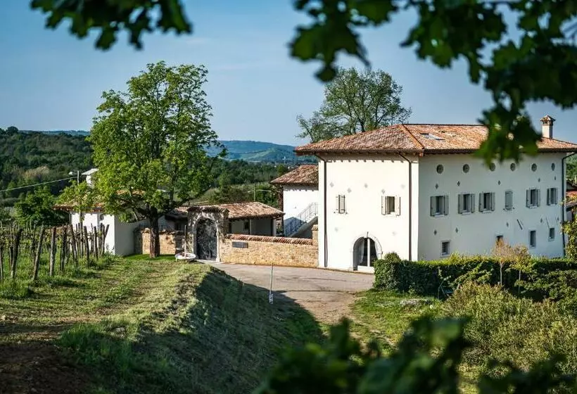 هتل Borgo Gradis Ciutta