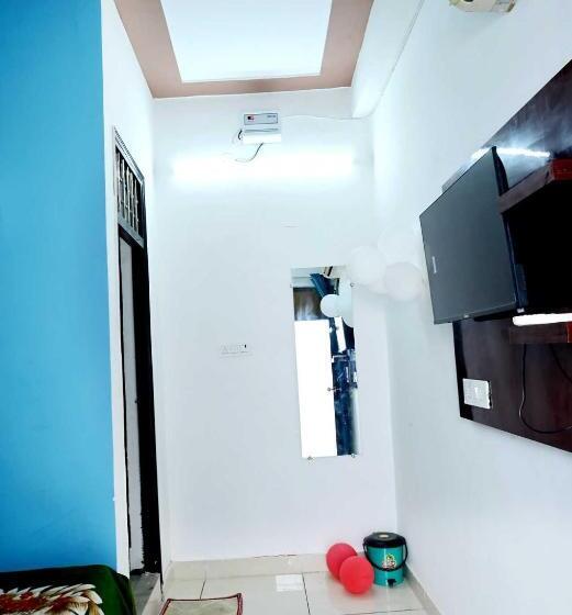 فندق Spot On 91771 Heaven Inn