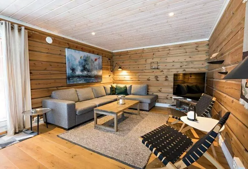 Lake View Apartment 4 Bedrooms And 2 Bathrooms