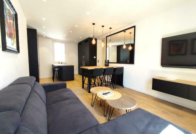 F3 Notre Dame , Hypercentre à 2 Minute Du Palais Des Congrès