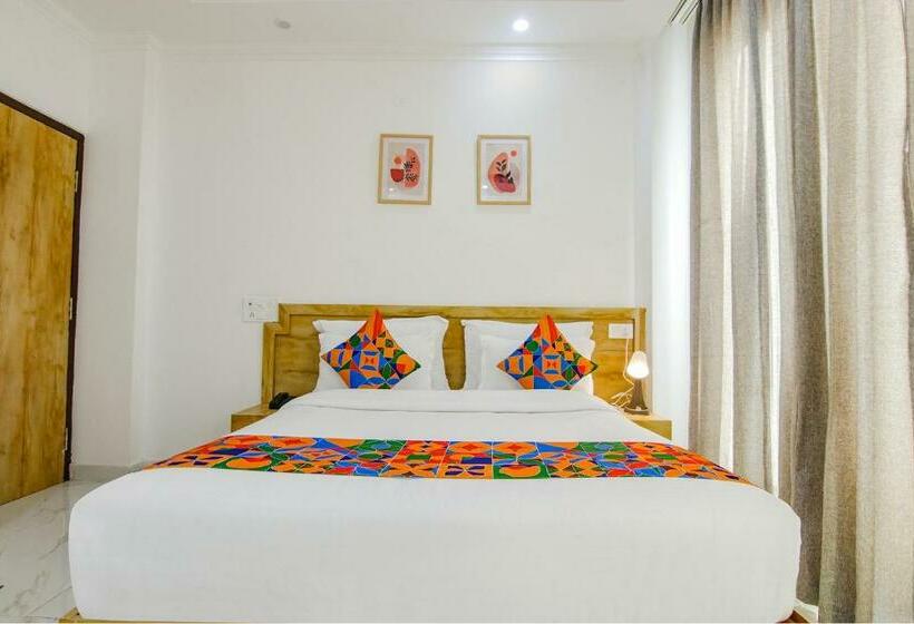 膳宿费 Sierra Inn By Shrigo Hotels