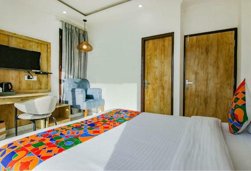 膳宿费 Sierra Inn By Shrigo Hotels