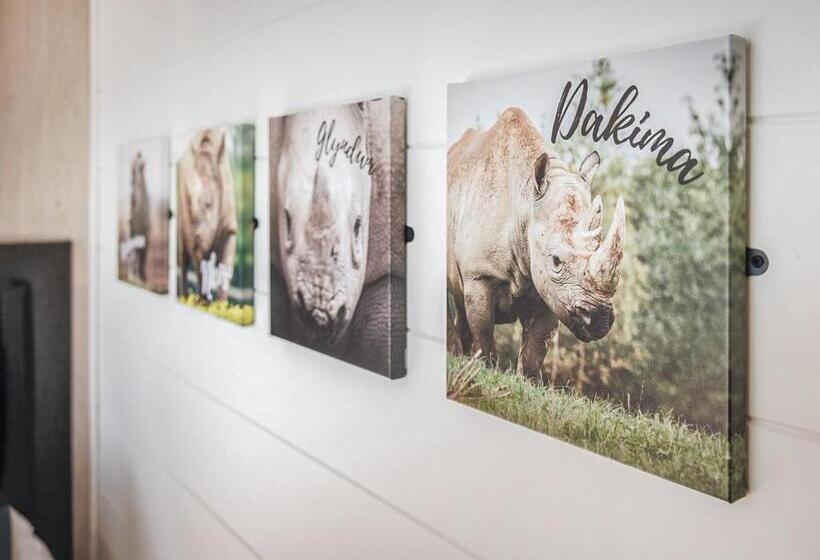 منتجع Folly Farm Holiday Park