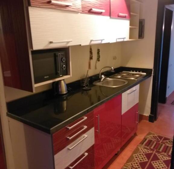 Seaview Chalet In Porto Sokhna