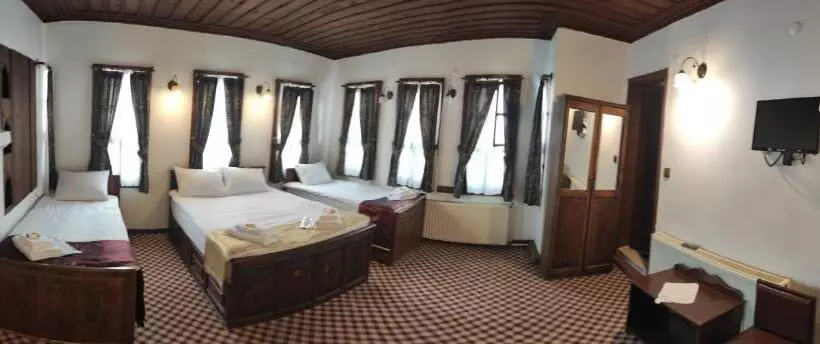 ベッドアンドブレックファースト Yedekcioğlu Konak