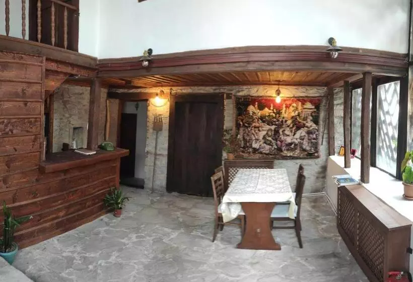 ベッドアンドブレックファースト Yedekcioğlu Konak