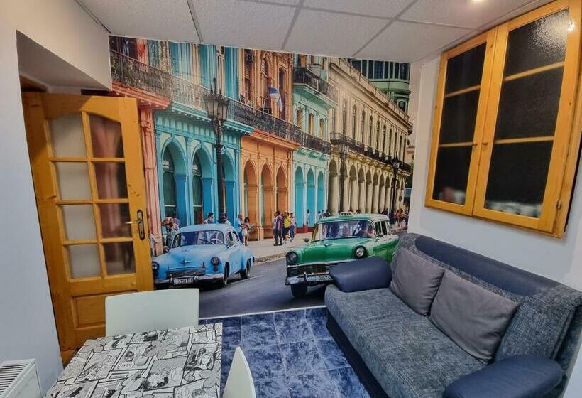 Centrul Vechi Old Apartments In Bucharest