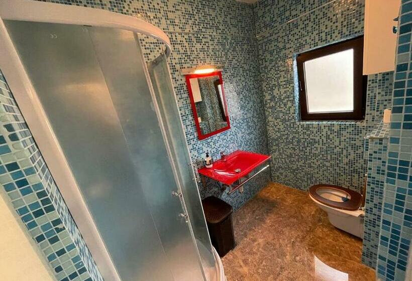 Centrul Vechi Old Apartments In Bucharest