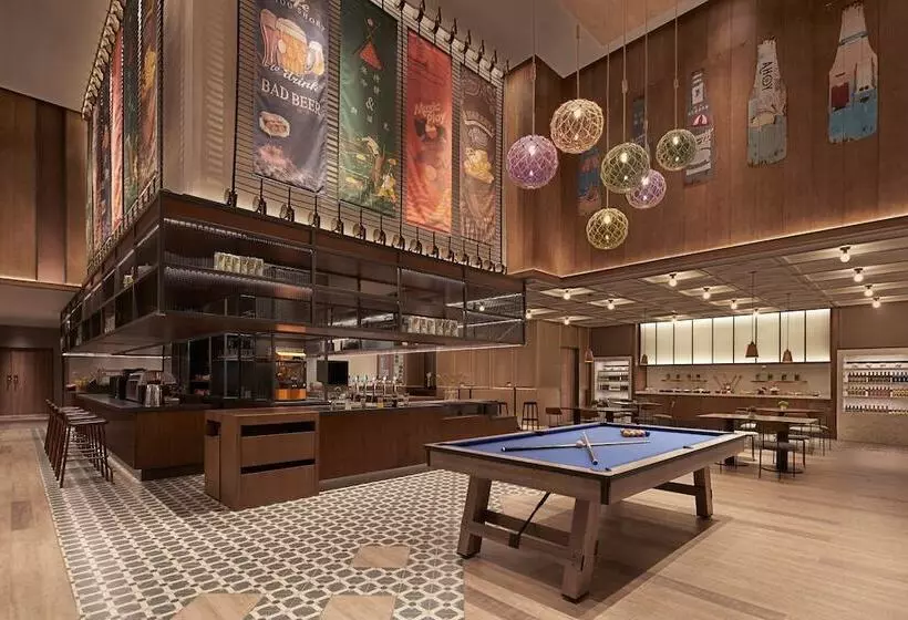 Hotelli Four Points By Sheraton Tianjin National Convention And Exhibition Center