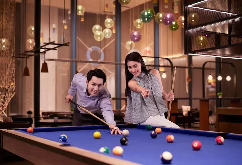 Hotelli Four Points By Sheraton Tianjin National Convention And Exhibition Center