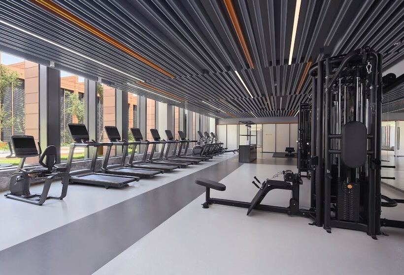 Hotel Four Points By Sheraton Tianjin National Convention And Exhibition Center