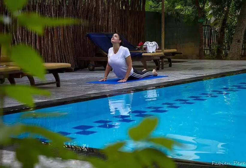 Hotelli Hela Gedara Retreat Villa Beruwala