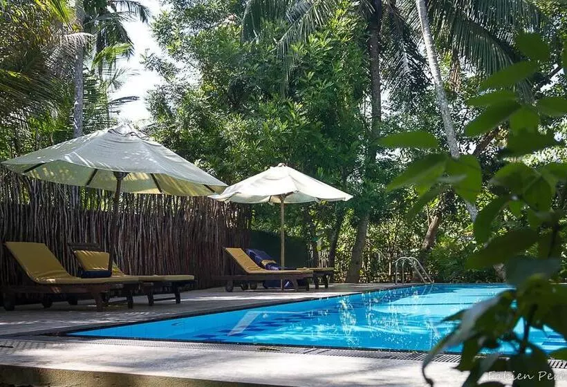Hotelli Hela Gedara Retreat Villa Beruwala