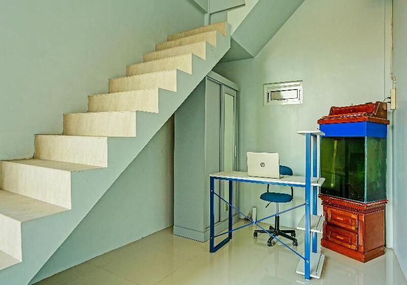 בית מלון כפרי Oyo 91434 Cek@n Guest House