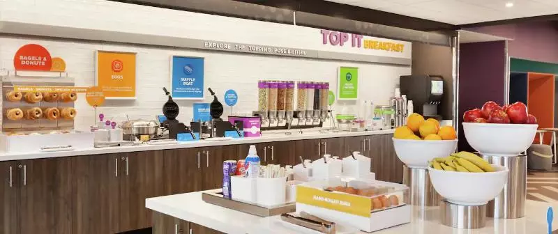 ホテル Tru By Hilton Indianapolis Lawrence, In