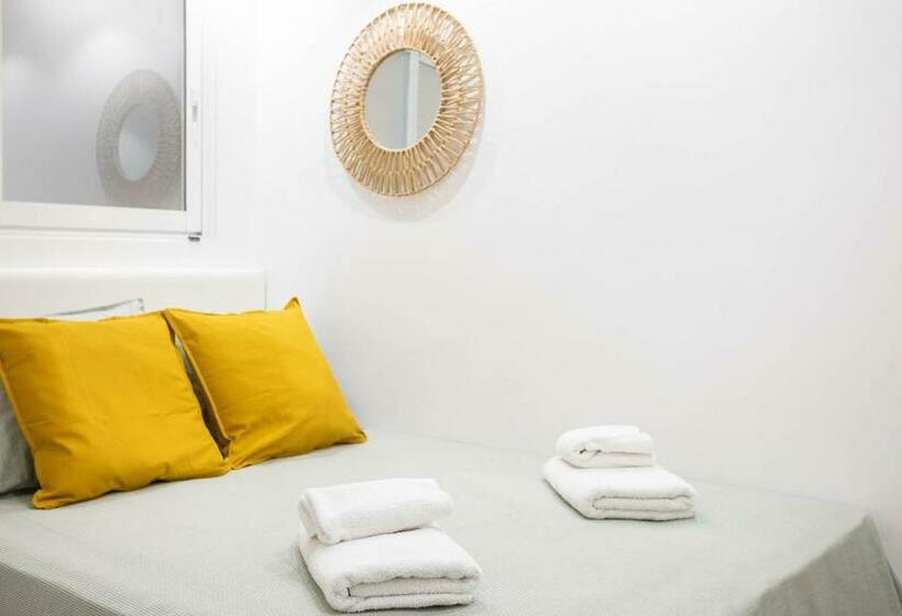 Oleholidays Marbella 2000 Primera Linea De Playa