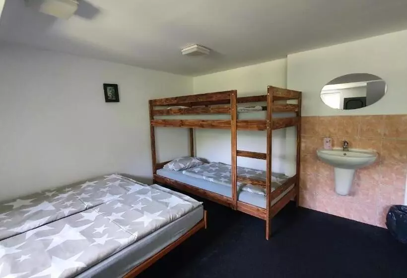 Majatalo Chata Na čiháku