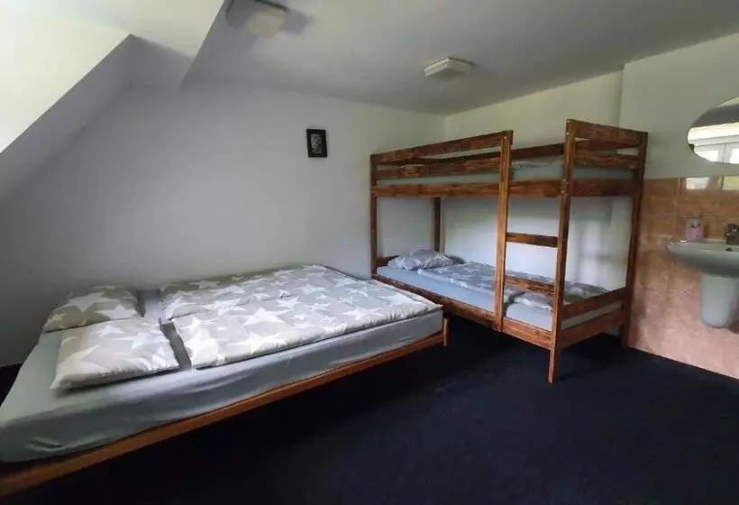 Majatalo Chata Na čiháku