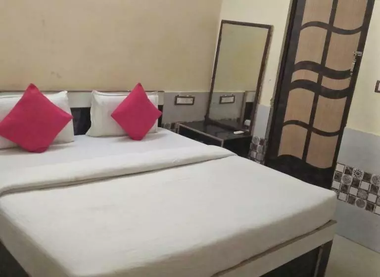 Majatalo Tulsi Residency