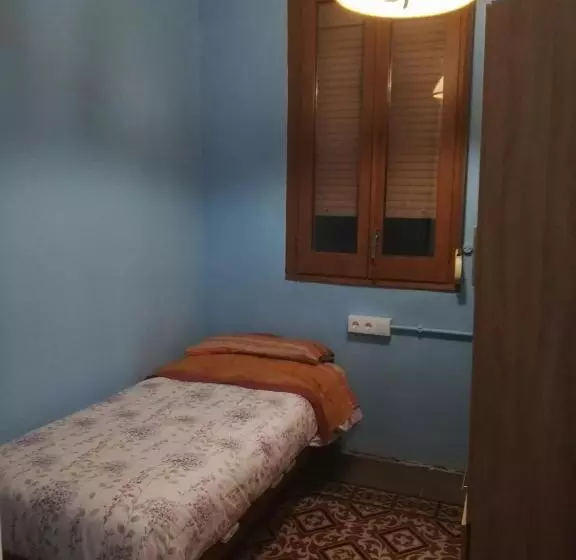 Pis Cèntric