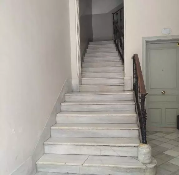 Pis Cèntric