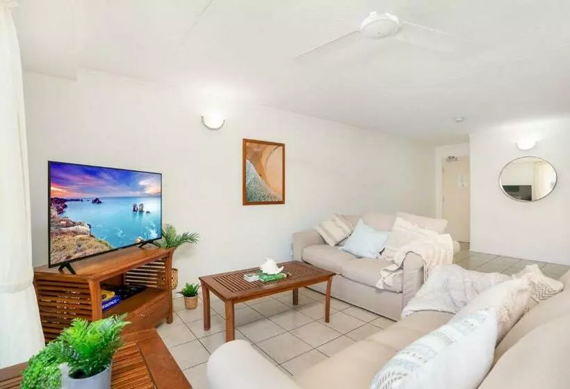 Baden 96   Rainbow Shores. Pool. Tennis Court. Walk To Beach