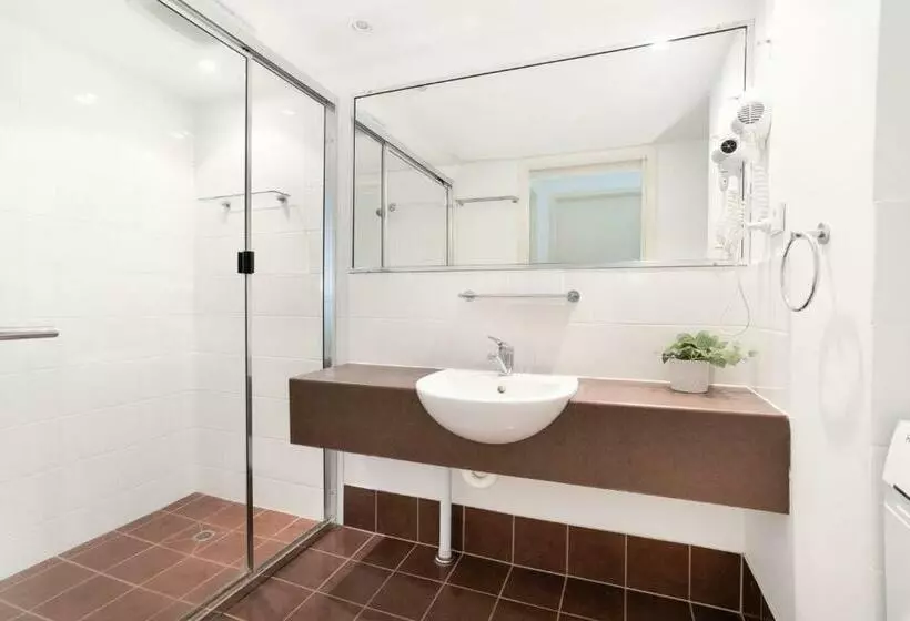 Baden 96   Rainbow Shores. Pool. Tennis Court. Walk To Beach