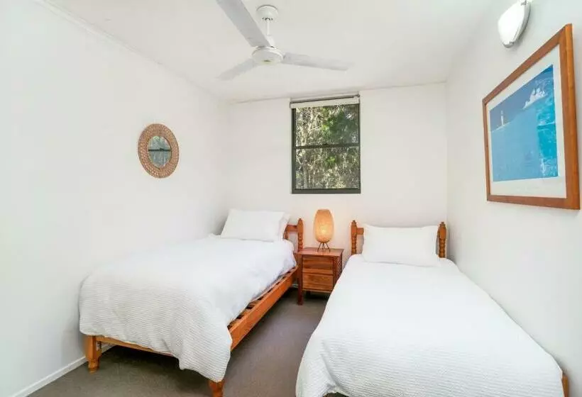 Baden 96   Rainbow Shores. Pool. Tennis Court. Walk To Beach