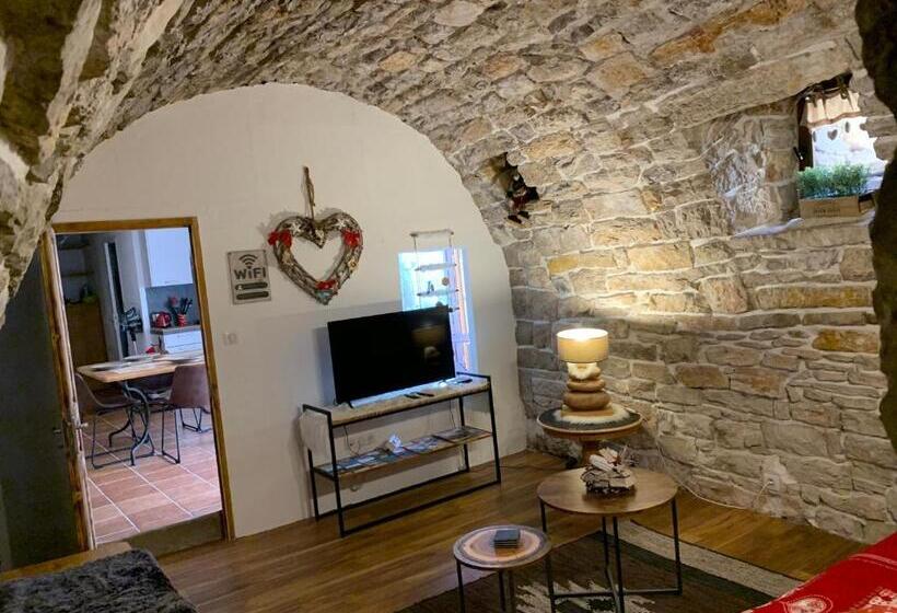 مبيت وإفطار Manoir Du Charme Dans Les Gorges Du Tarn Causses Lozere