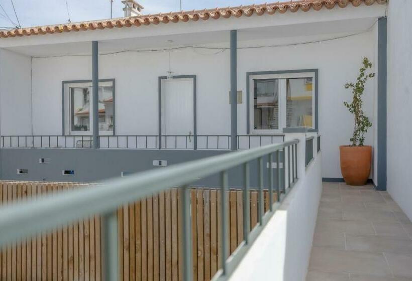 Bento Caraça Terrace