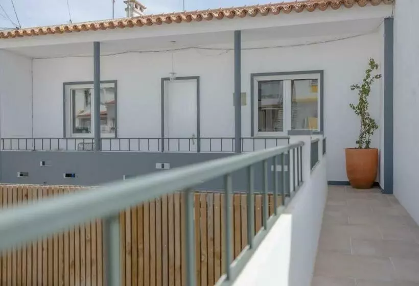 Bento Caraça Terrace