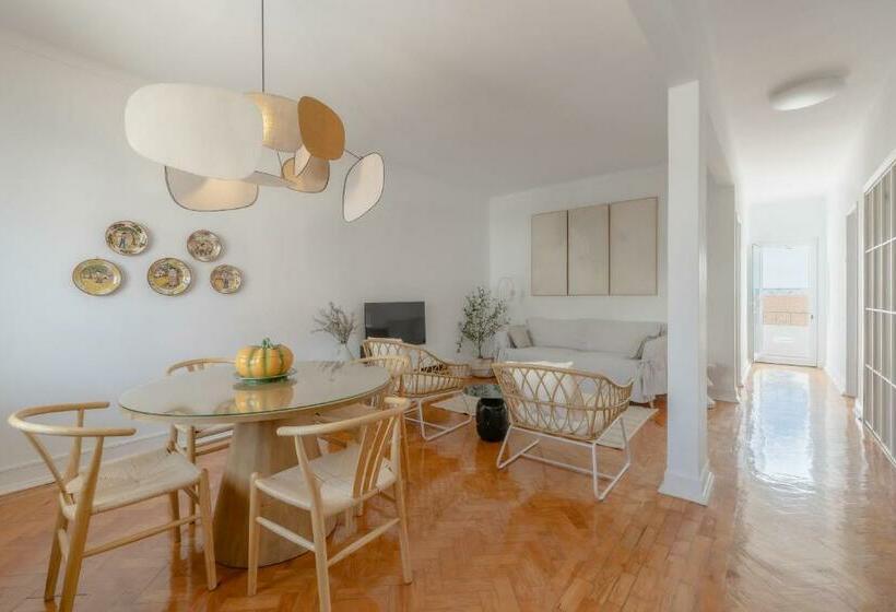 Bento Caraça Terrace